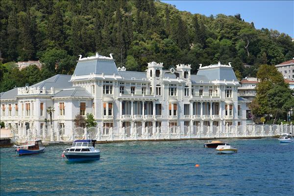 Bosphorus Cruise and Golden Horn Tour